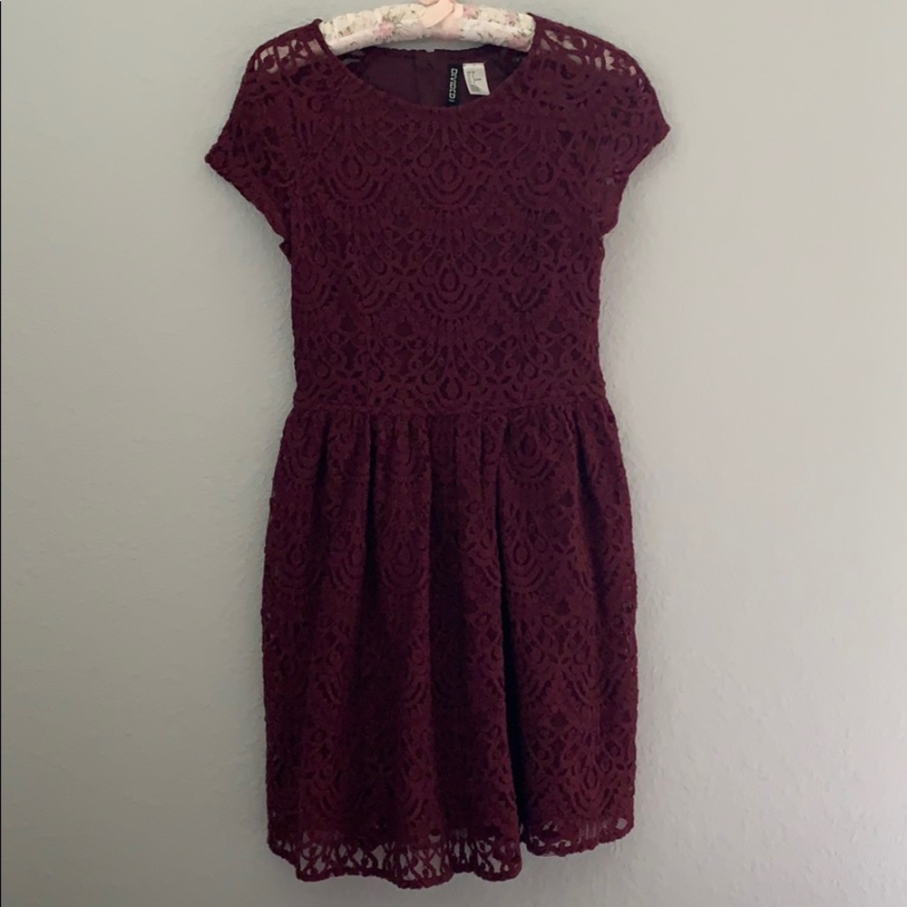 Maroon lace cap sleeve dress